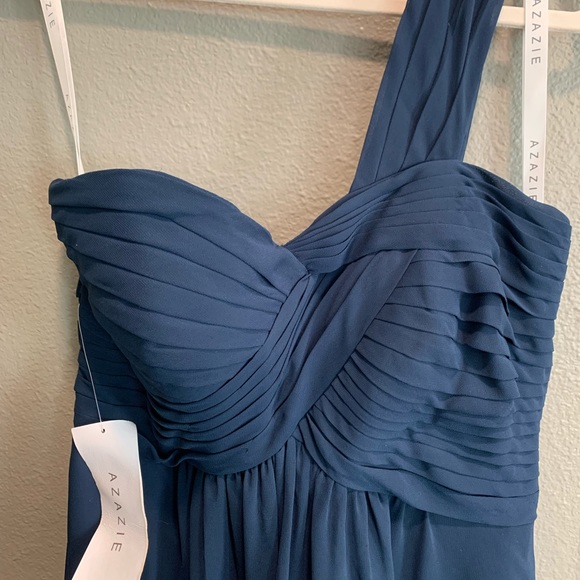 AZAZIE NWT “Sariah” off the shoulder new length Dark Navy, size A6. # AZ613435 - Picture 6 of 9